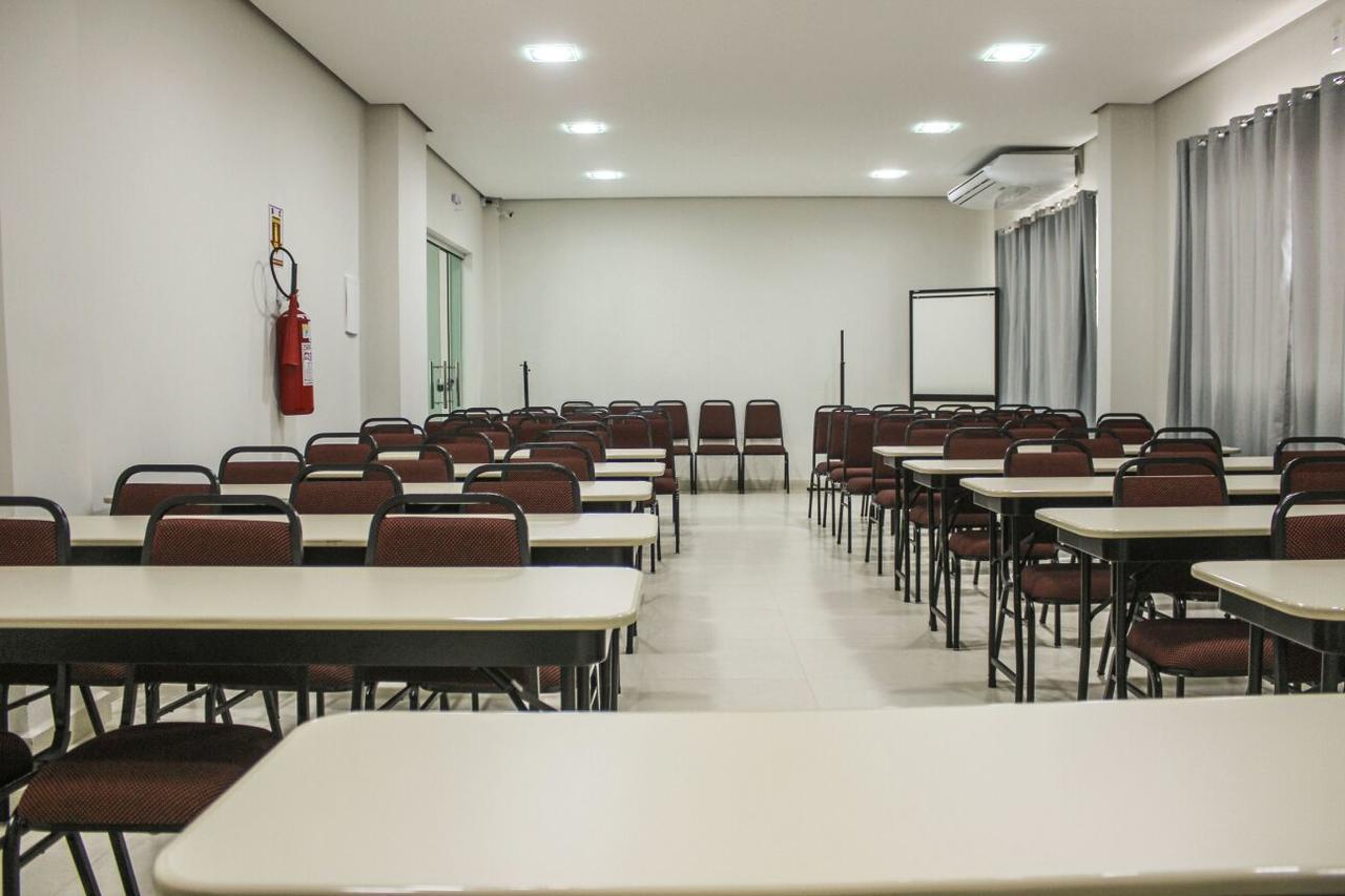 Vera Cruz Business Hotel Acailandia Luaran gambar